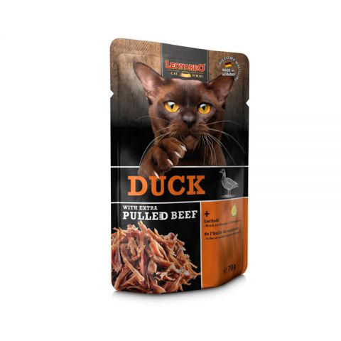 LEONARDO DUCK + EXTRA PULLED BEEF